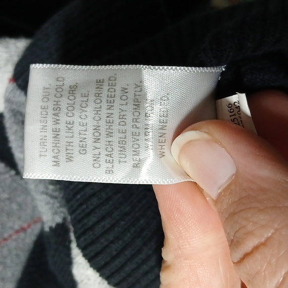 Merona Checkered Cotton V-Neck Sweater, Size M - Picture 10 of 12